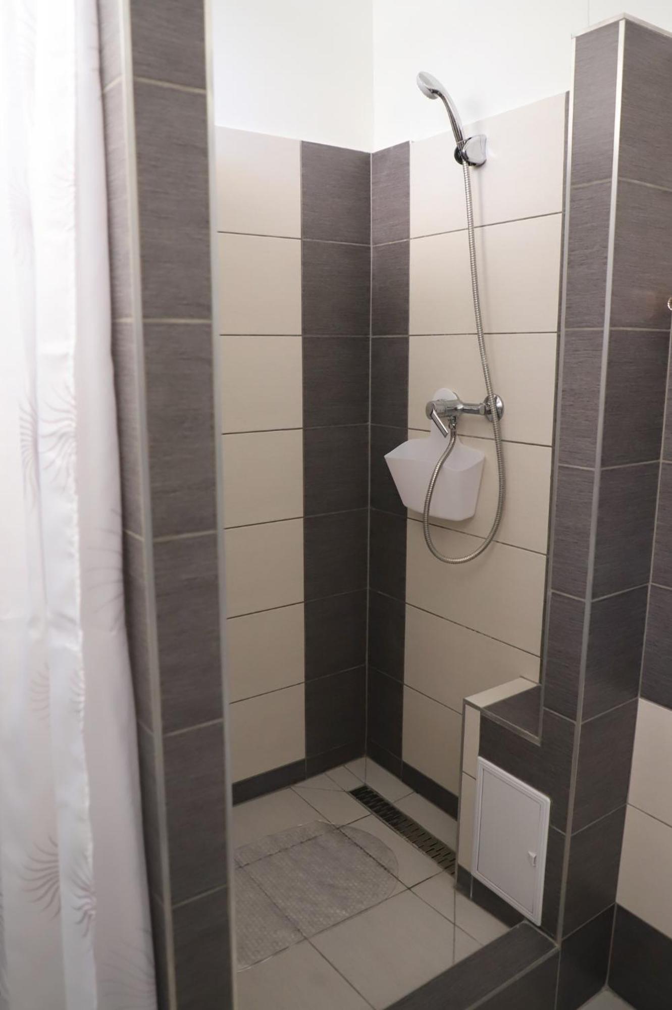 Ueveghid Apartman Sátoraljaújhely Extérieur photo